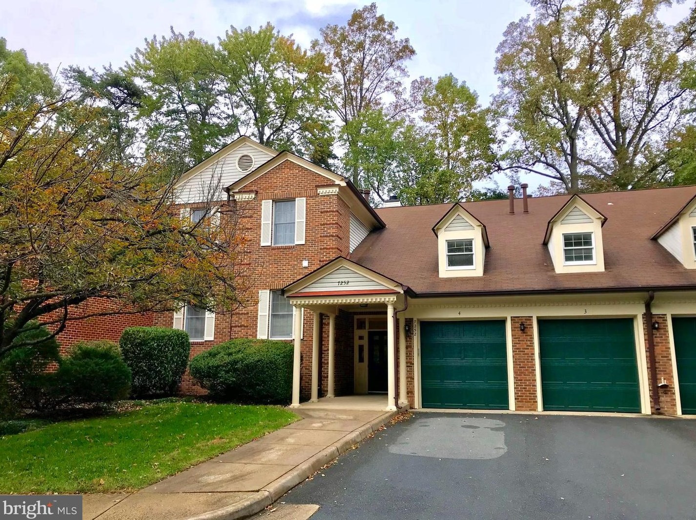 7252 Glen Hollow Ct #52/4, Annandale, VA 22003
