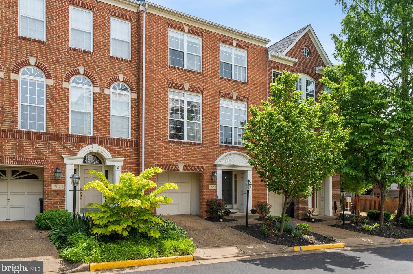 2853 Laura Gae Cir, Vienna, VA 22180-7447