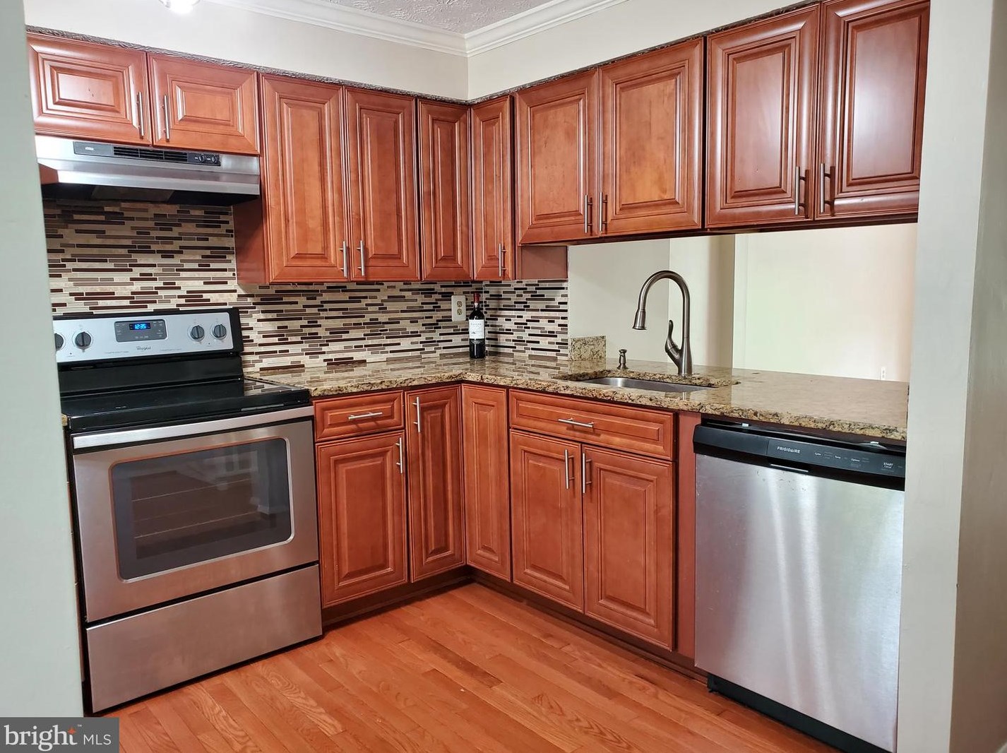 8304 Rocky Forge Ct, Springfield, VA 22153