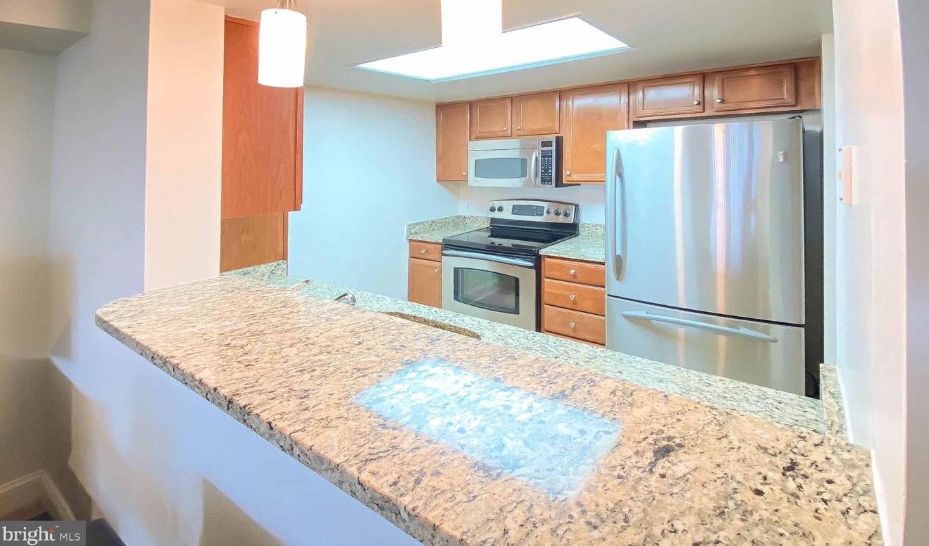 11800 Sunset Hills Rd #718, Herndon, VA 20190