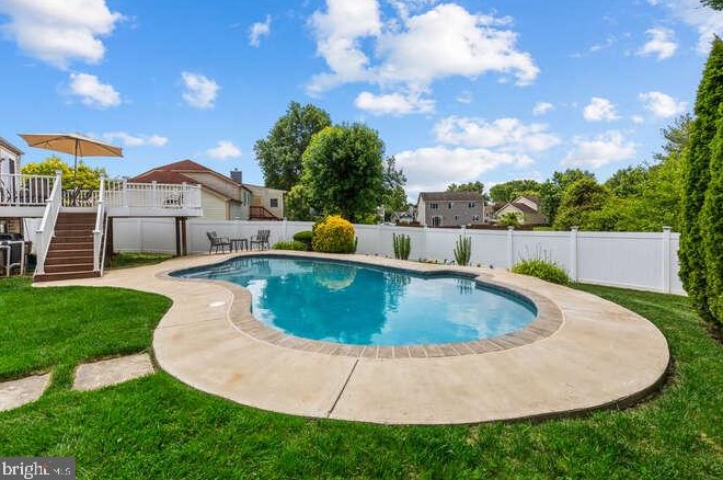 13633 Bellerose Dr, Fairfax, VA 20151-3340