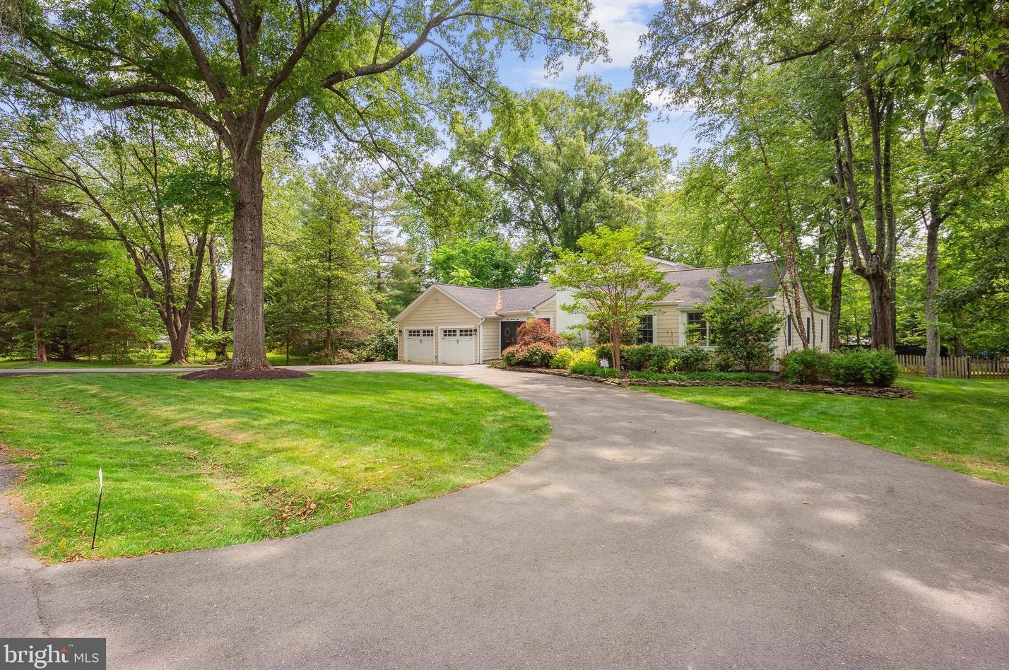 405 Berry St Se, Vienna, VA 22180