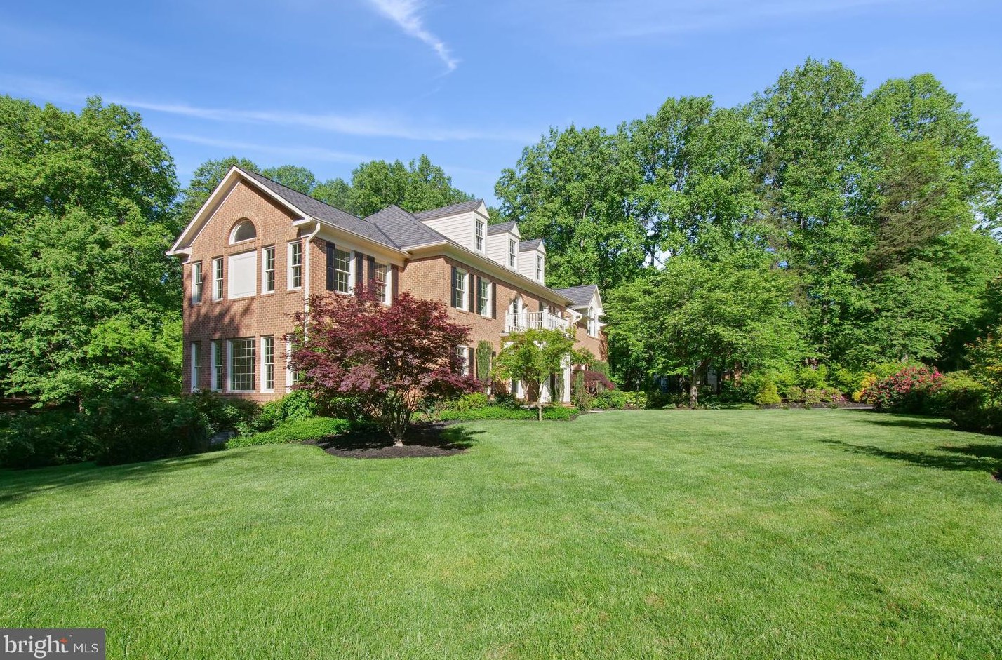 1544 Victoria Farms Ln, Vienna, VA 22182