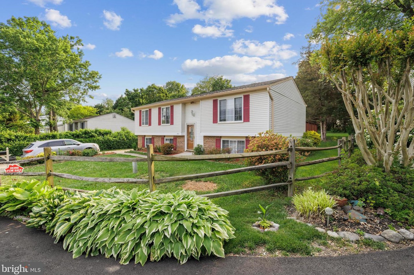 4014 Bentnail Ct, Fairfax, VA 22032-1356