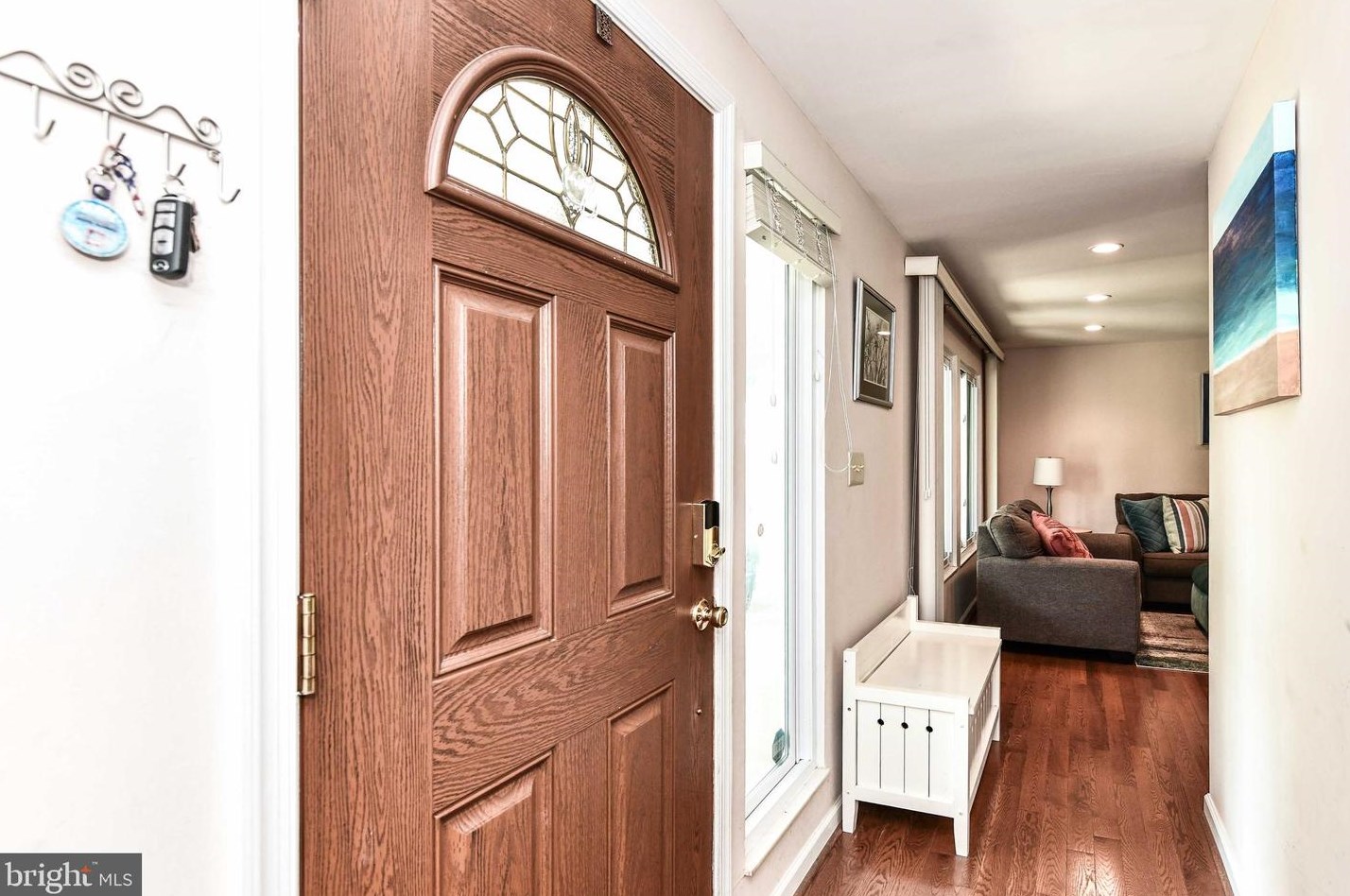 3845 Beech Down Dr, Fairfax, VA 20151