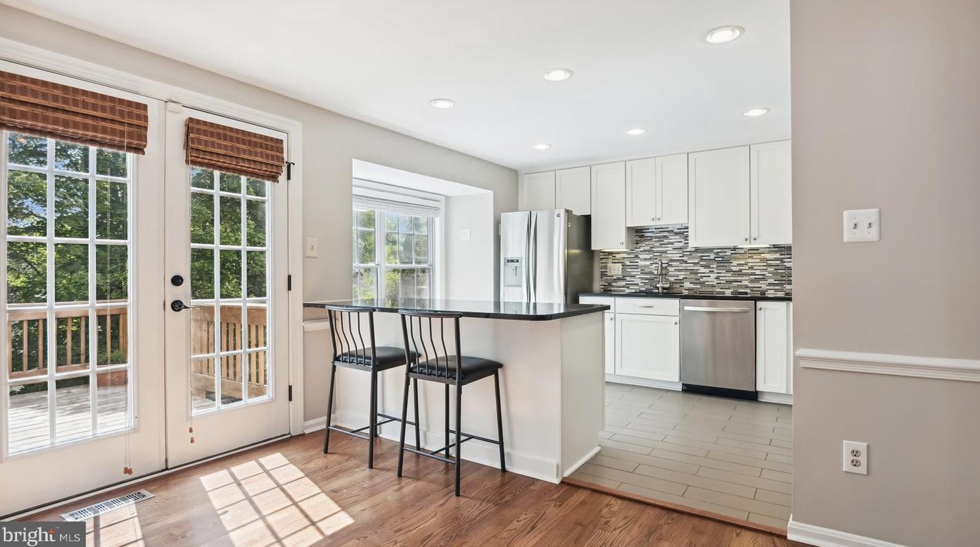 3009 Braxton Wood Ct, Fairfax, VA 22031-1336