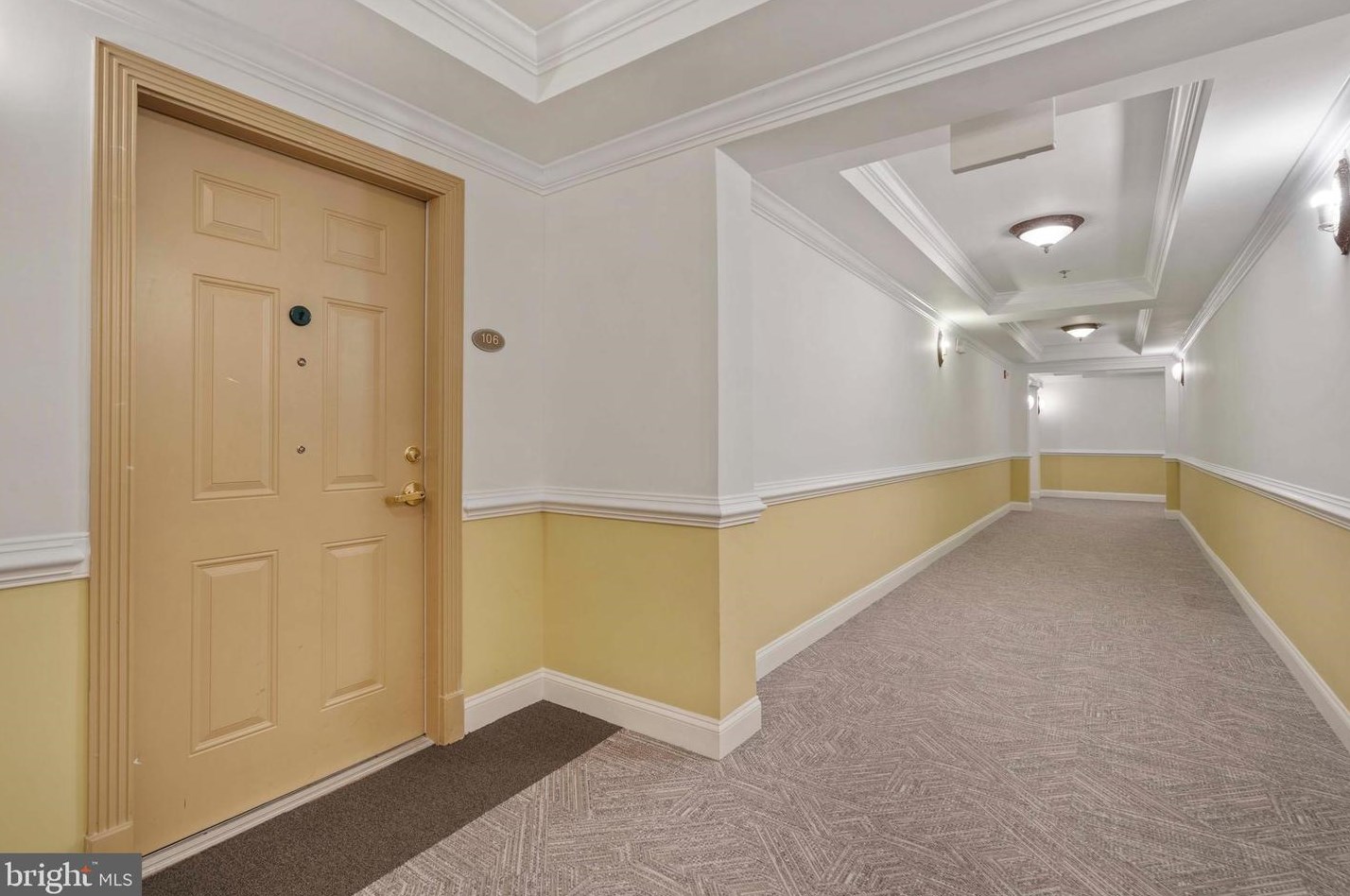 2903 Saintsbury Plaza #106, Fairfax, VA 22031