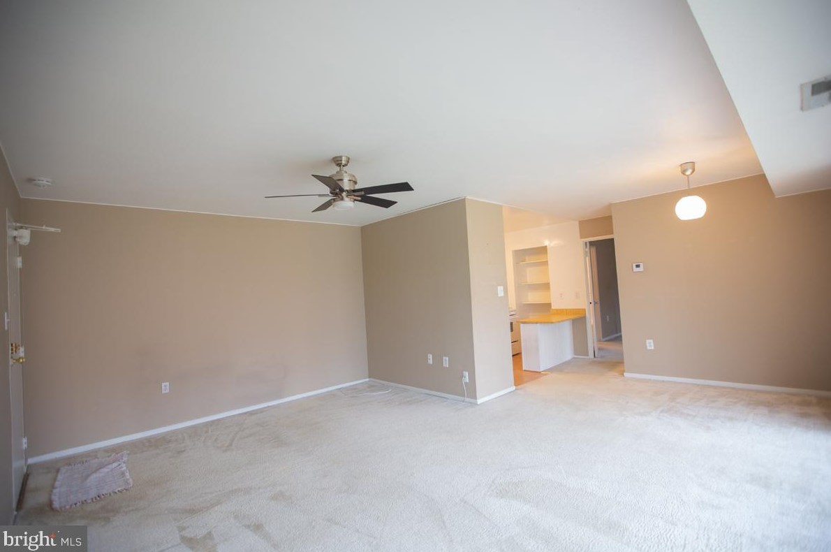 7366 Lee Hwy Unit 204, Falls Church, VA 22046