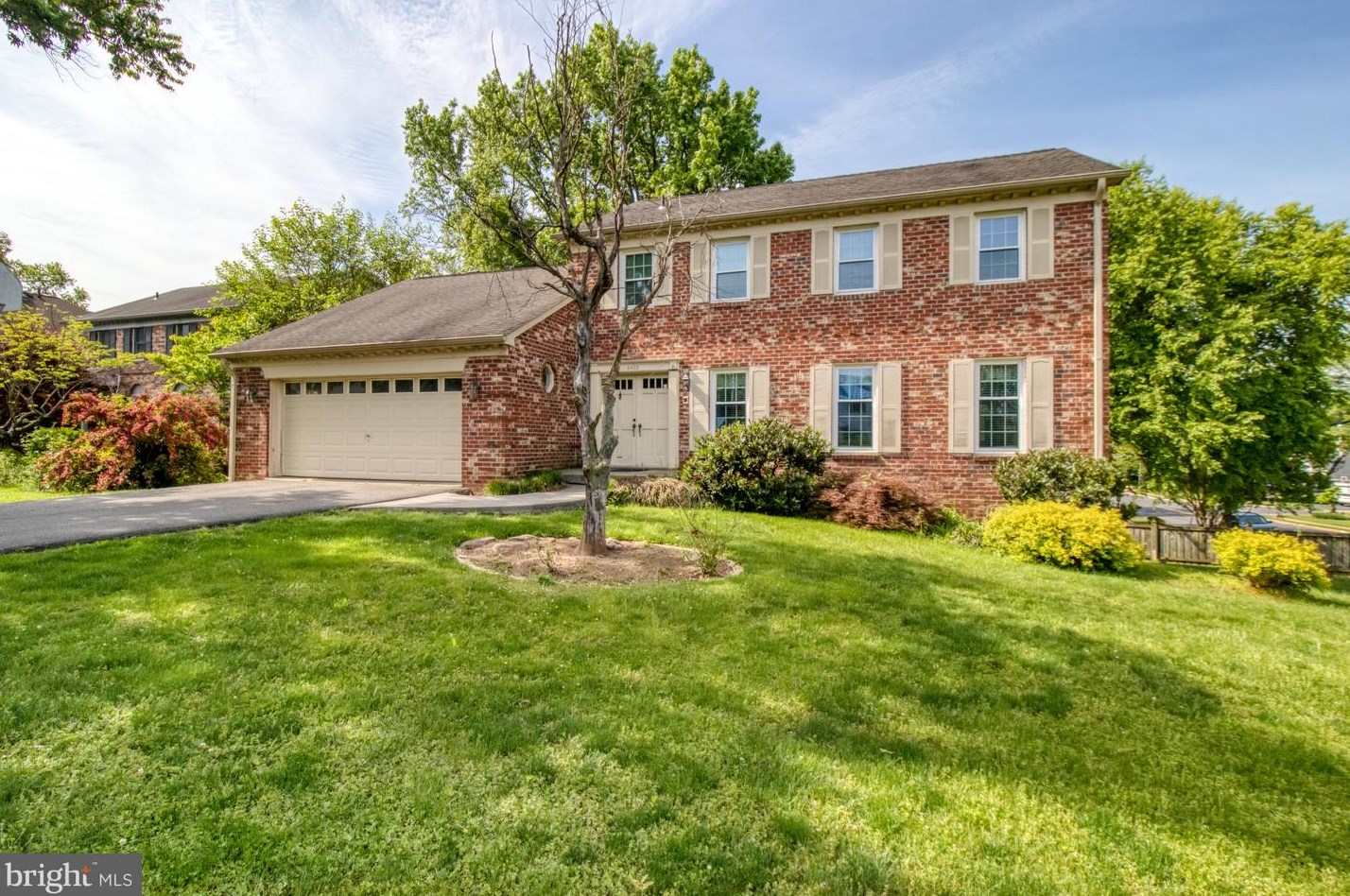 6429 Old Chesterbrook Rd, Mc Lean, VA 22101