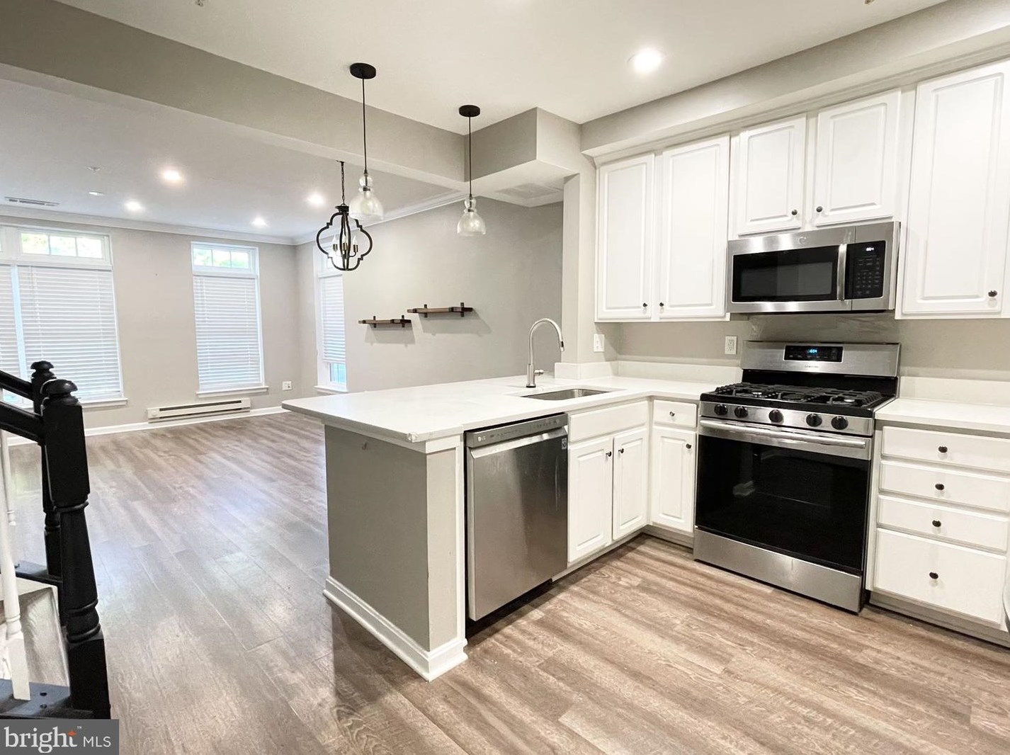 4573 Whittemore Pl #1311, Fairfax, VA