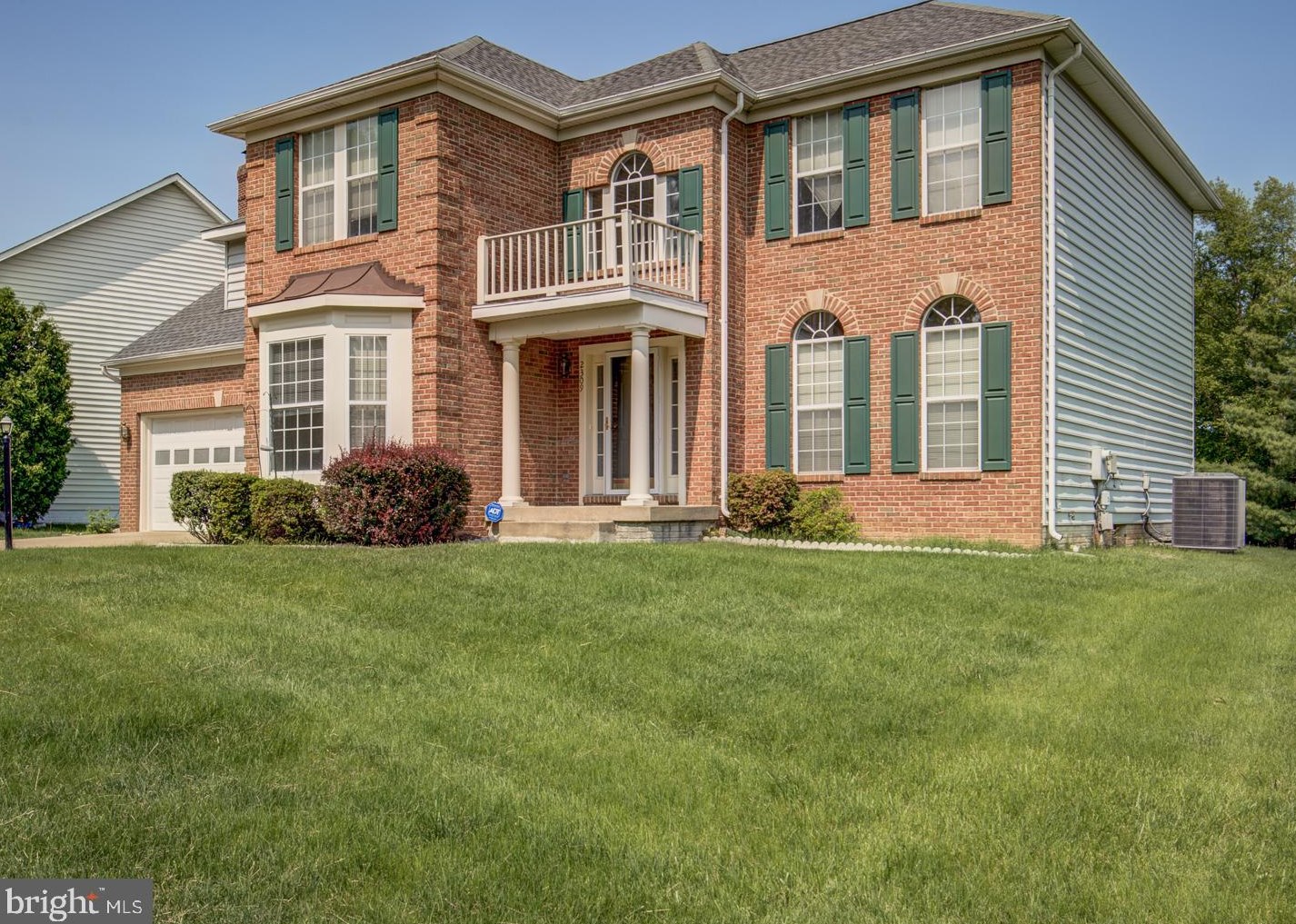 2309 Hurlingham Ln, Herndon, VA 20191