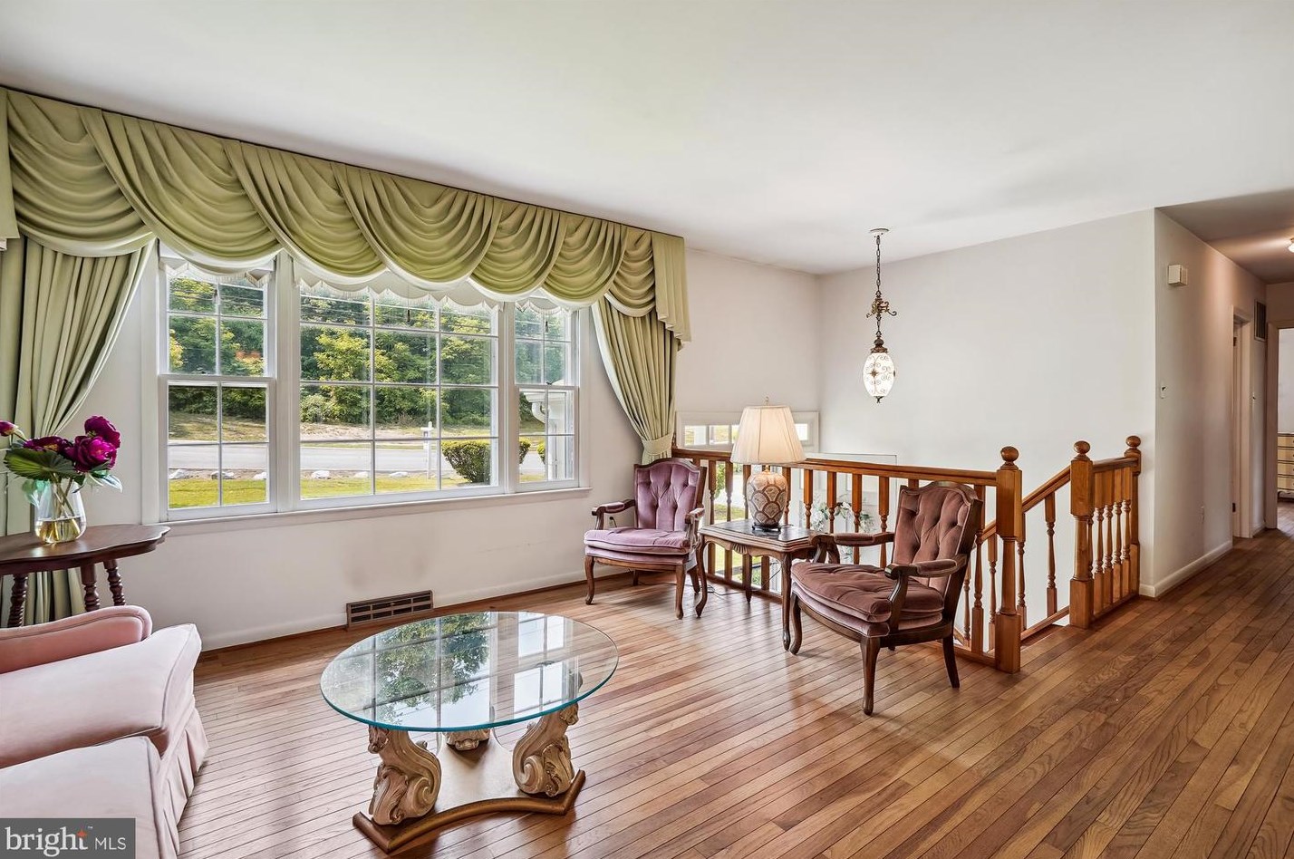 4501 Roberts Rd, Fairfax, VA 22032-3611
