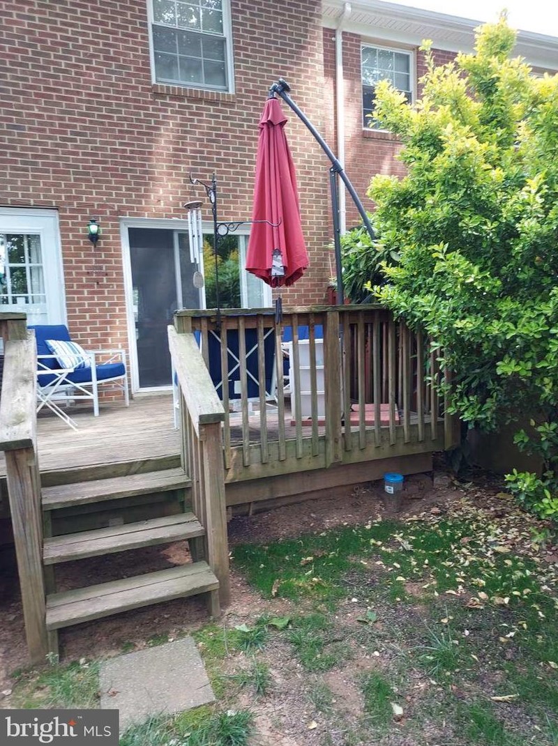 2784 Hyson Ln, Falls Church, VA 22043