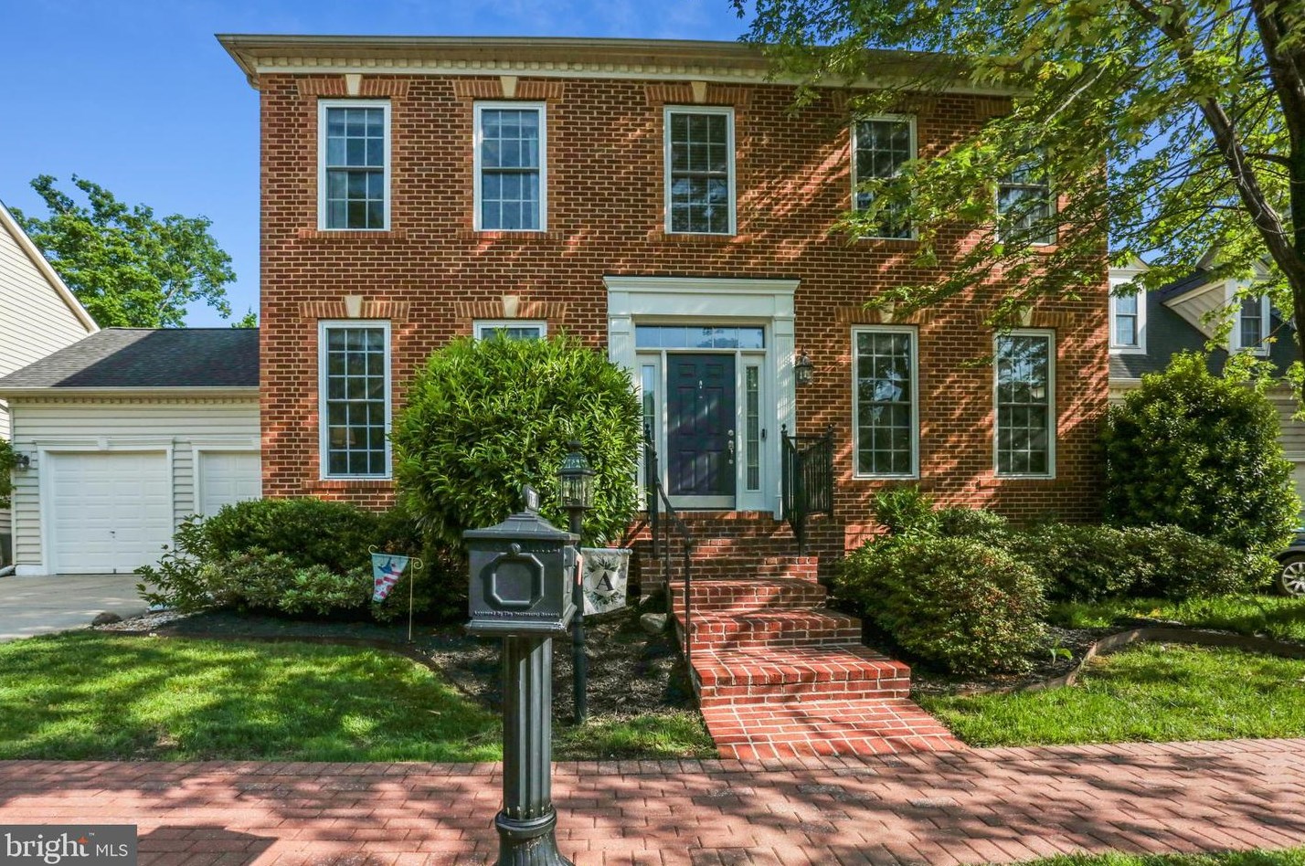 7787 Grace Church Ln, Lorton, VA 22079