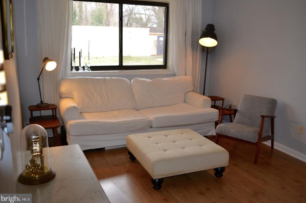 2848 Annandale Rd Apt A13, Falls Church, VA