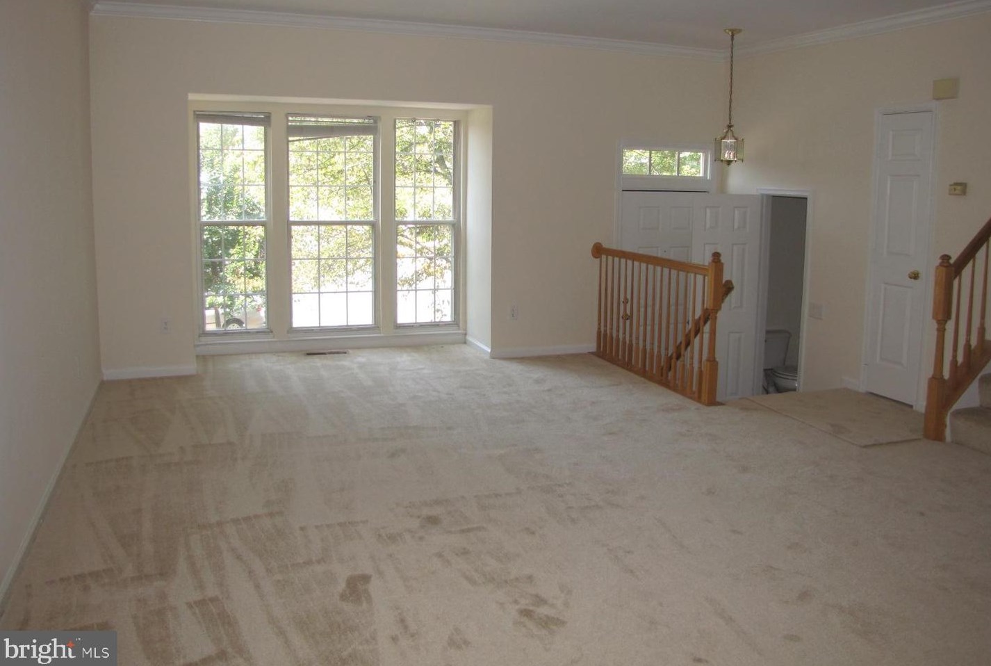 2002 Madrillon Springs Ct, Vienna VA  22182-3762 exterior