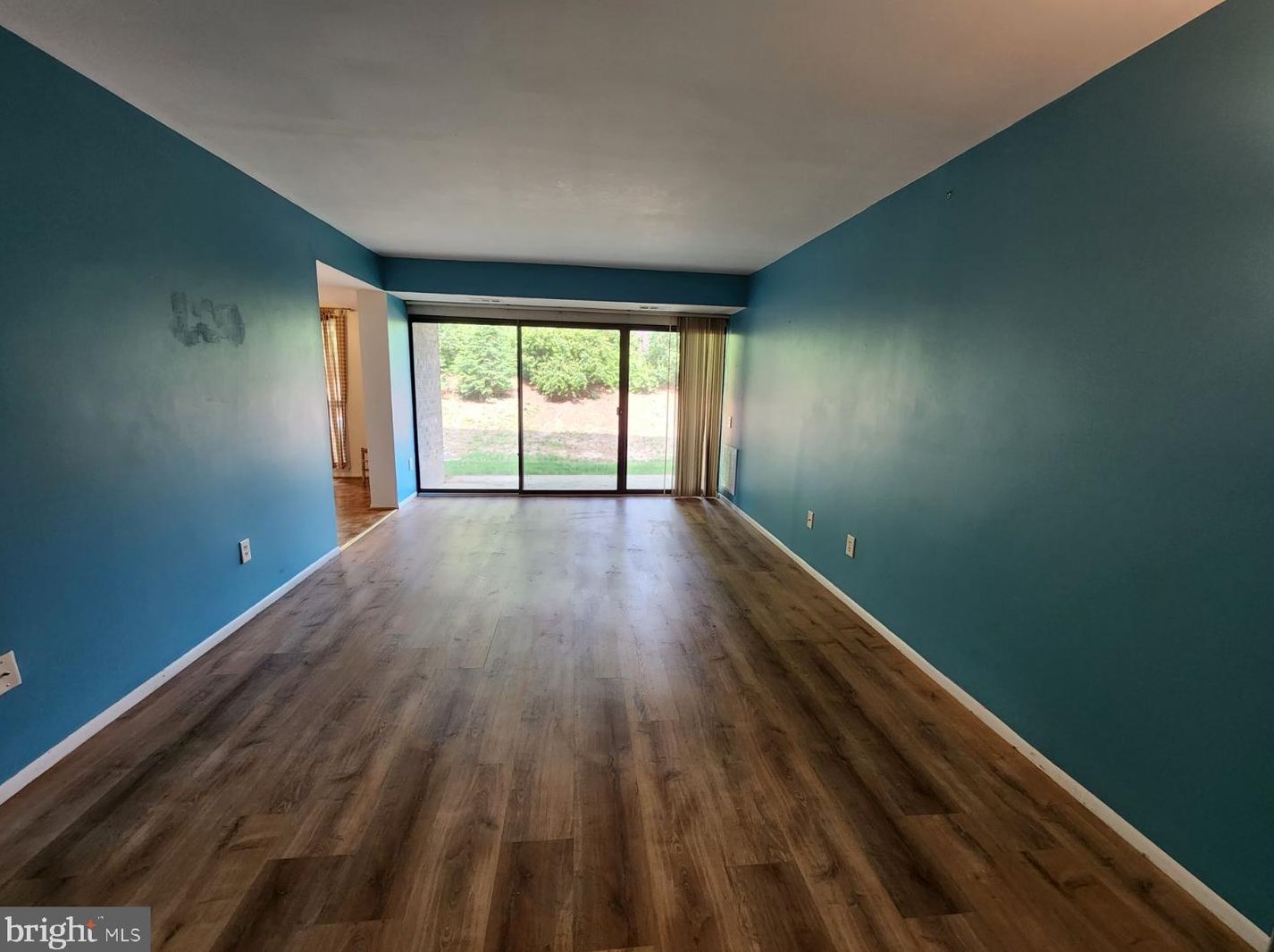 2062 Royal Fern Ct #28, Herndon, VA