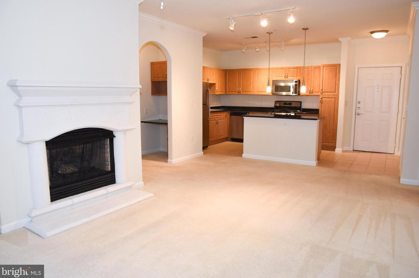 12949 Centre Park Cir #303, Herndon, VA 20171