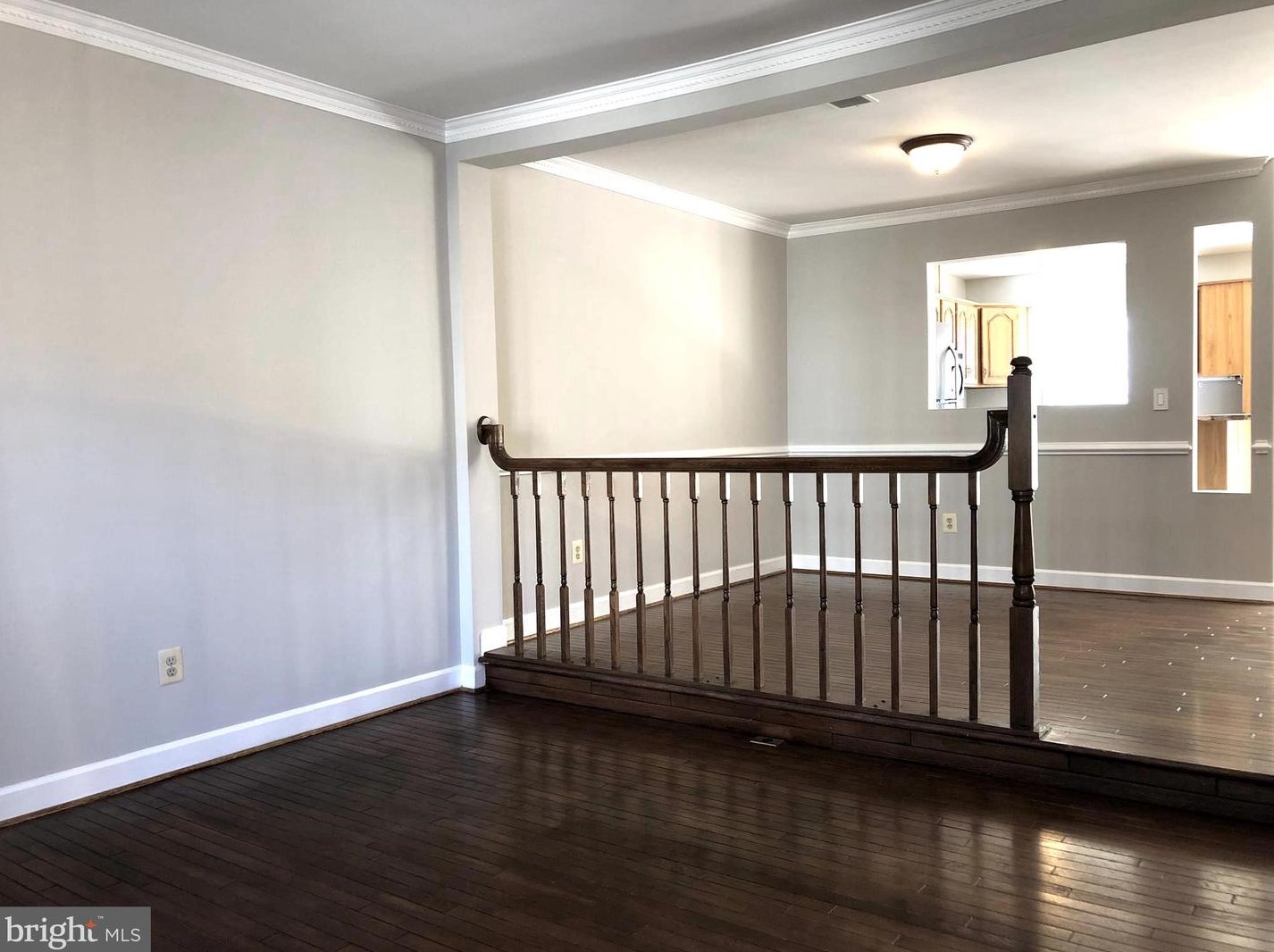 3960 Valley Ridge Dr, Fairfax, VA 22033