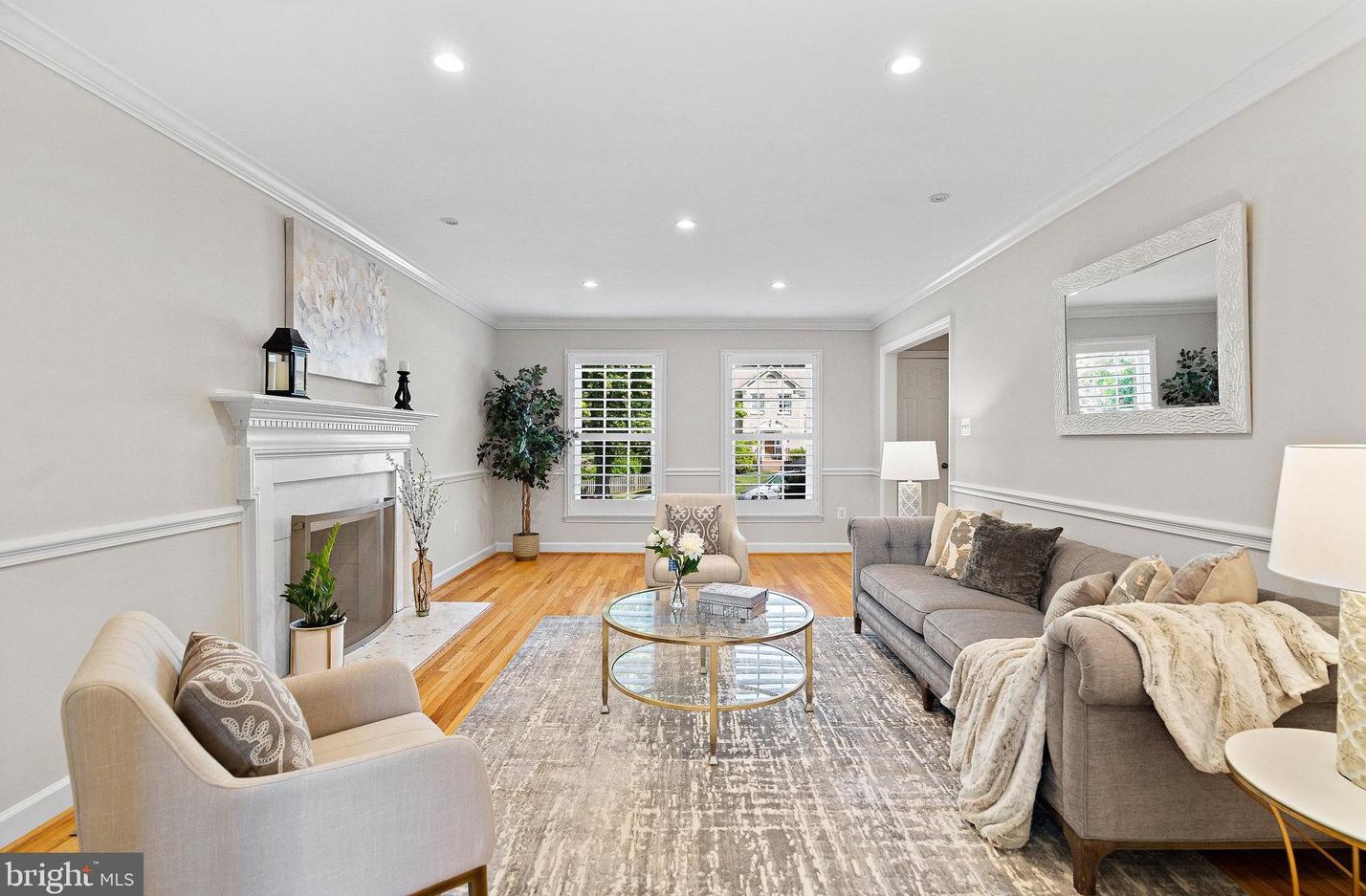 2098 Kedge Dr, Vienna VA 22181-3211 exterior