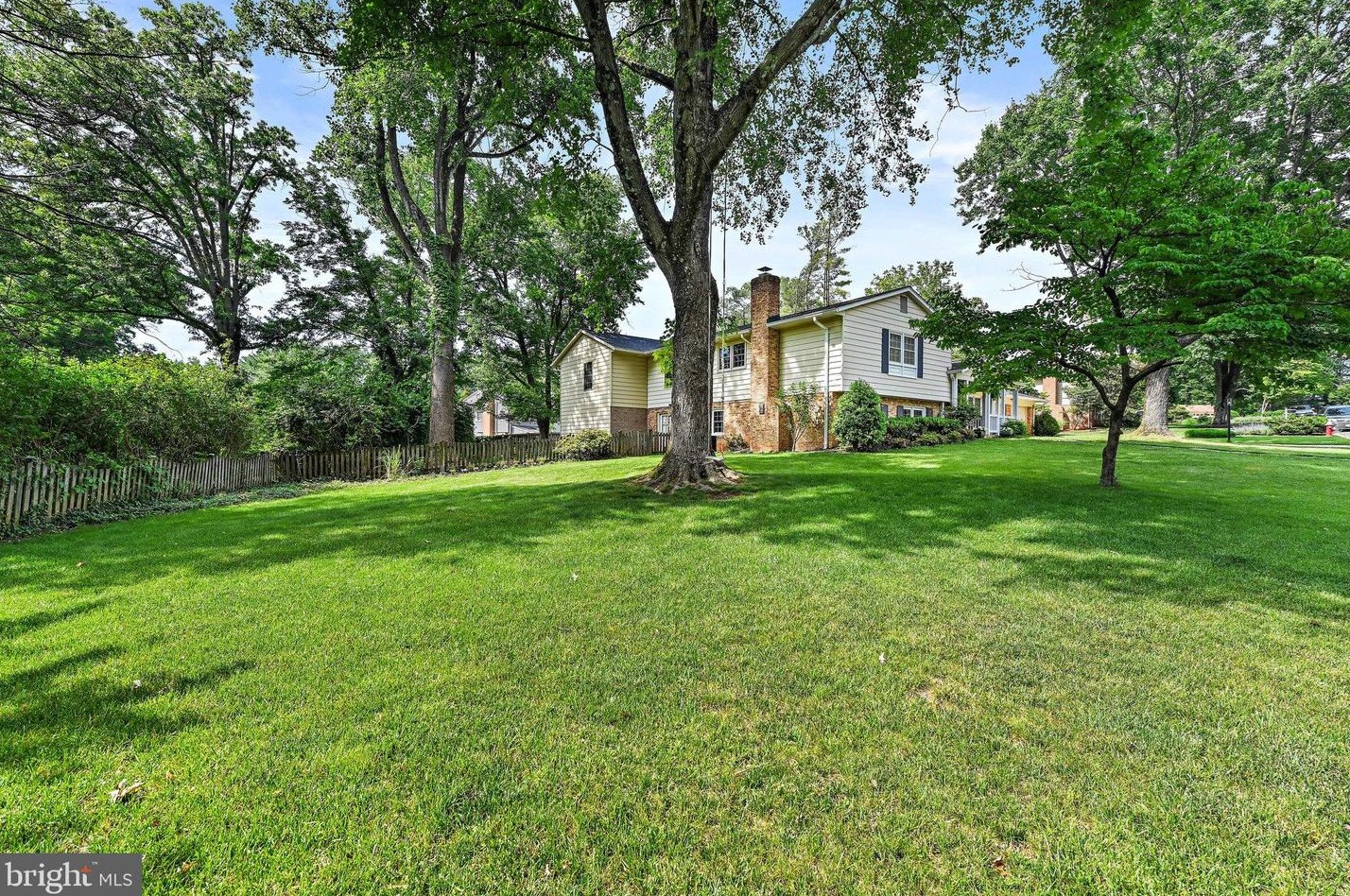 10108 Joy Ln, Vienna, VA 22181
