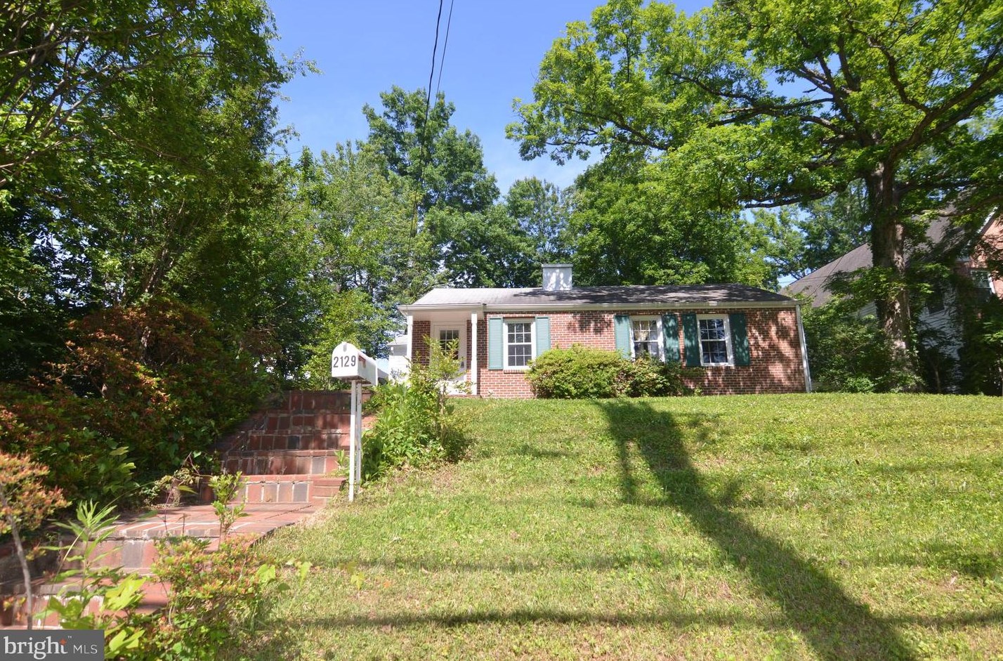 2129 Westmoreland St, Falls Church, VA 22043