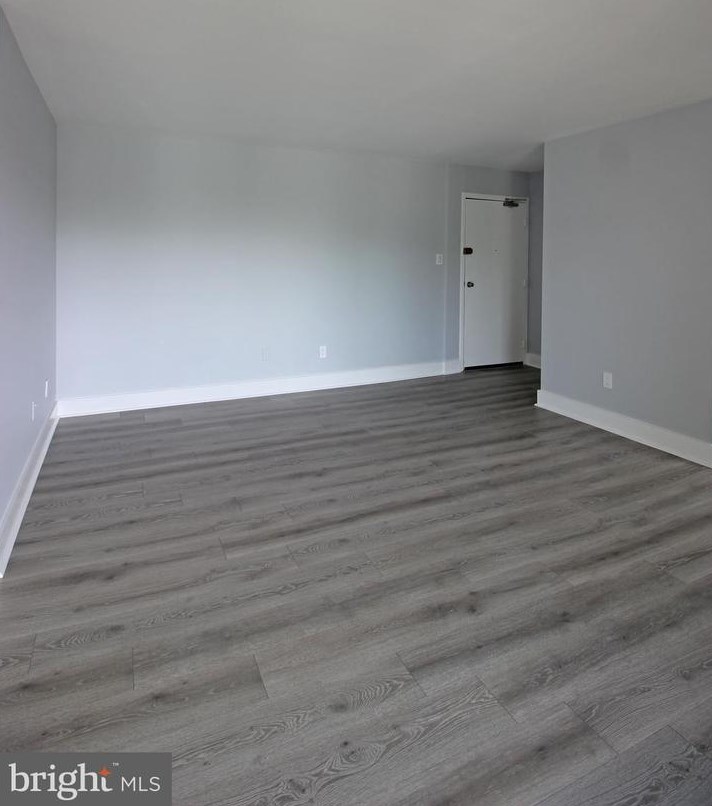 218 Locust St Se #152, Vienna, VA 22180