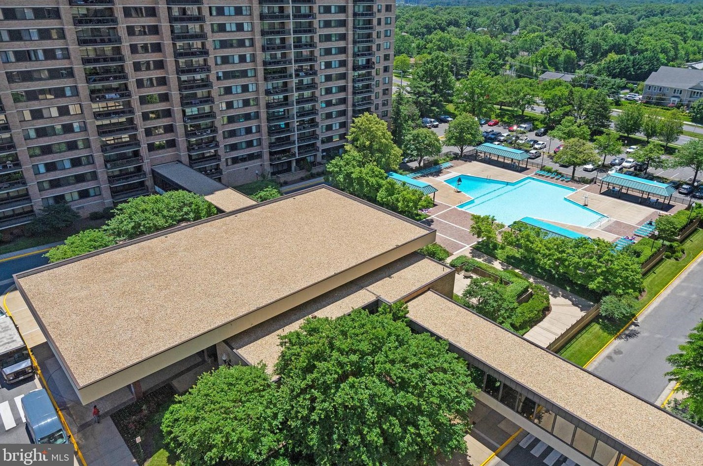 5505 Seminary Rd #1203n, Falls Church, VA 22041