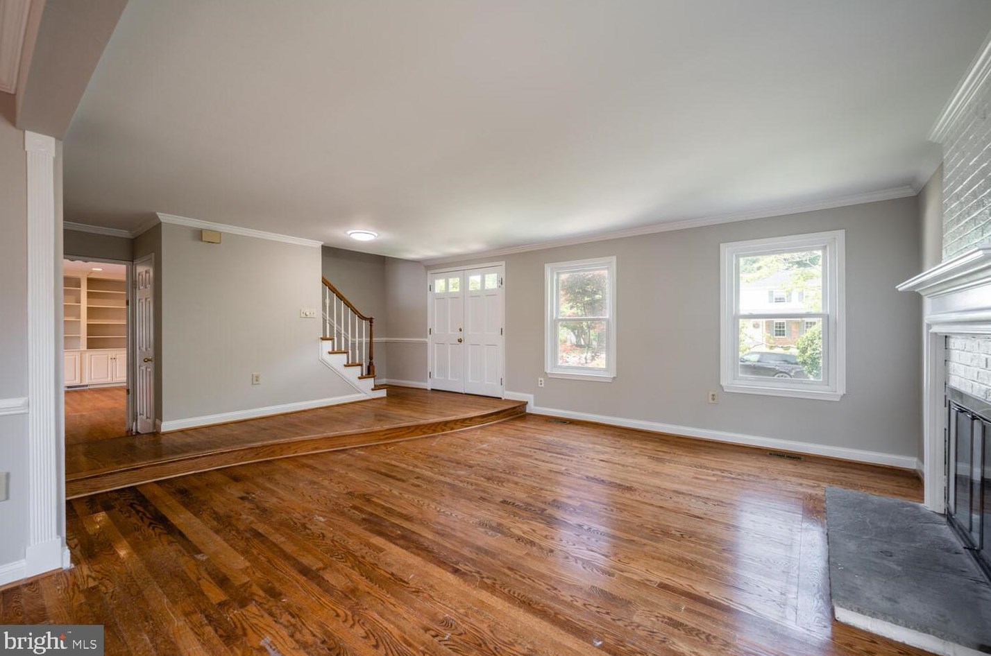 2207 Chestertown Dr, Vienna, VA 22182