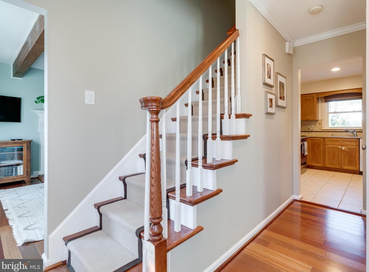 5631 Fort Corloran Dr, Springfield, VA 22015