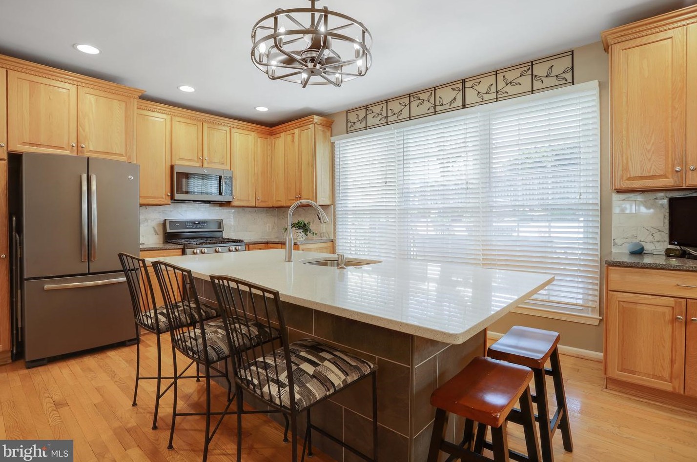 2307 Tanglevale Dr, Vienna, VA 22181