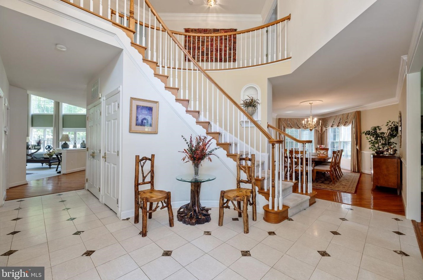 1007 Preserve Ct, Great Falls, VA 22066
