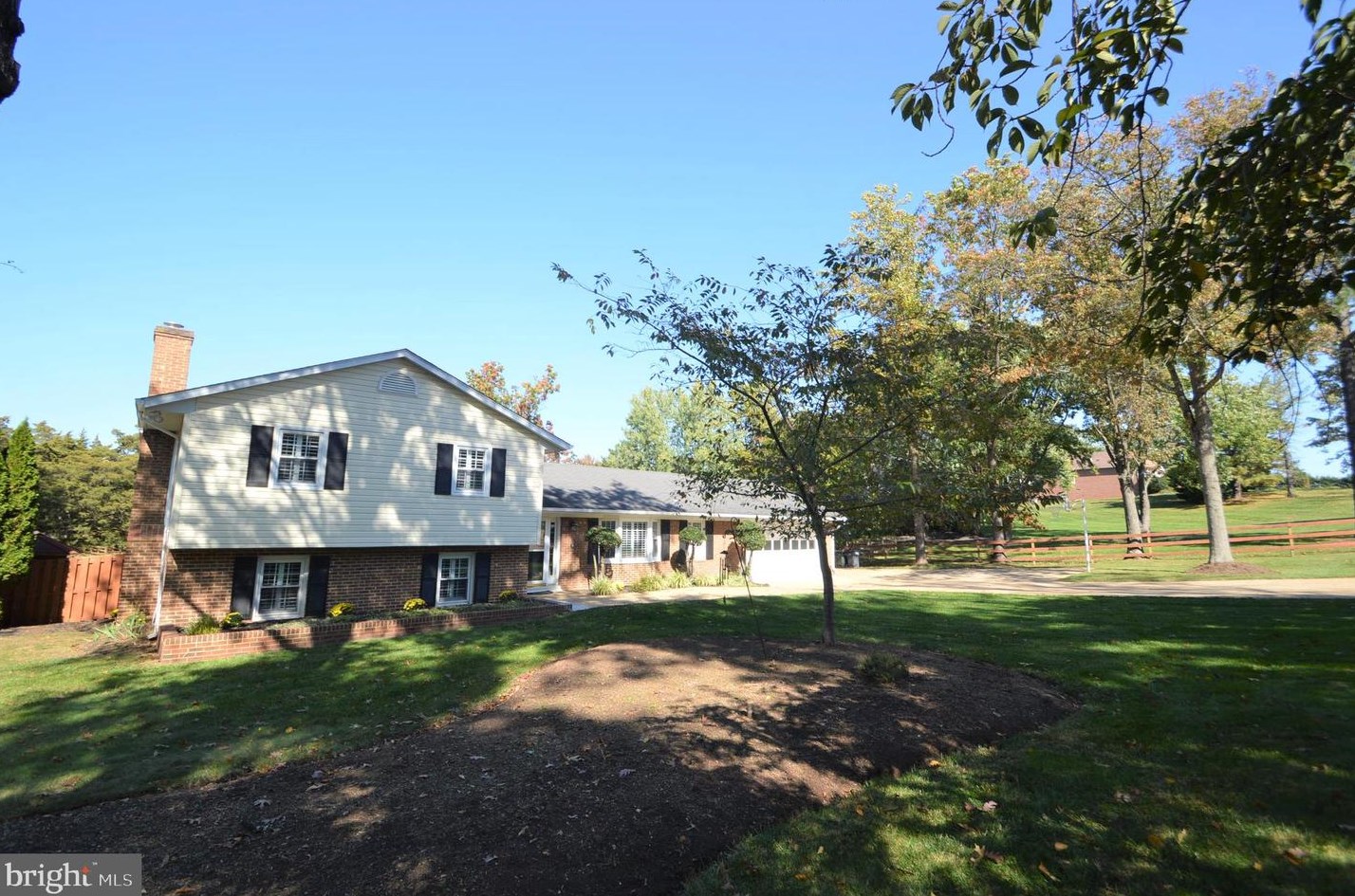 12614 Oxon Rd, Herndon, VA 20171