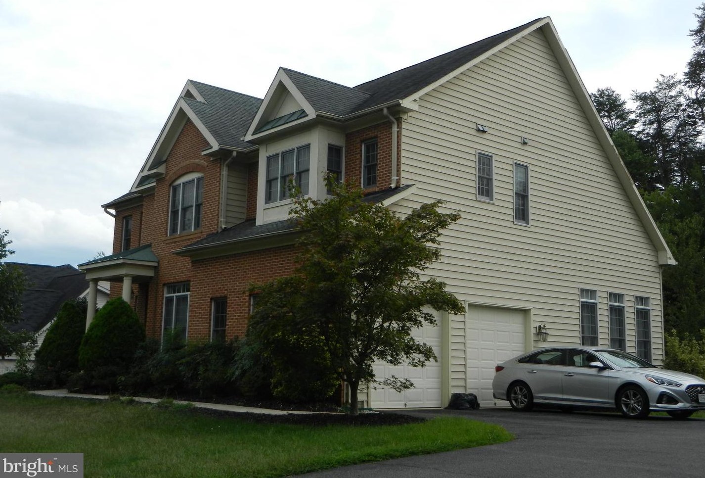 9393 Weirich Rd, Fairfax, VA 22032