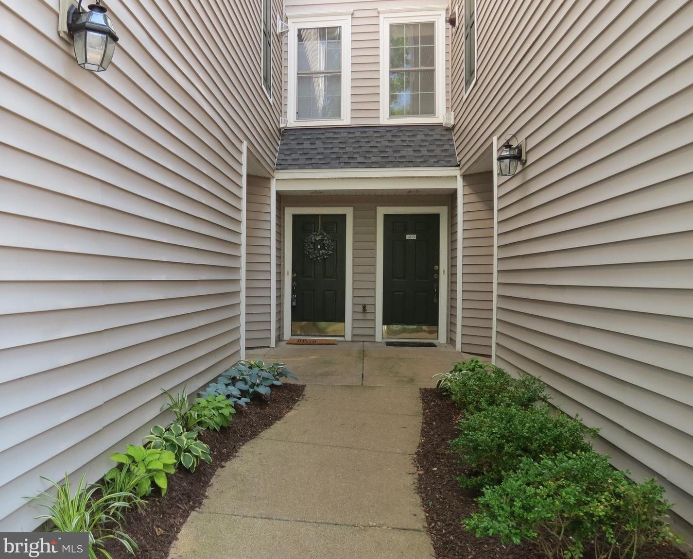 4511 Superior Sq, Fairfax, VA 22033-3868