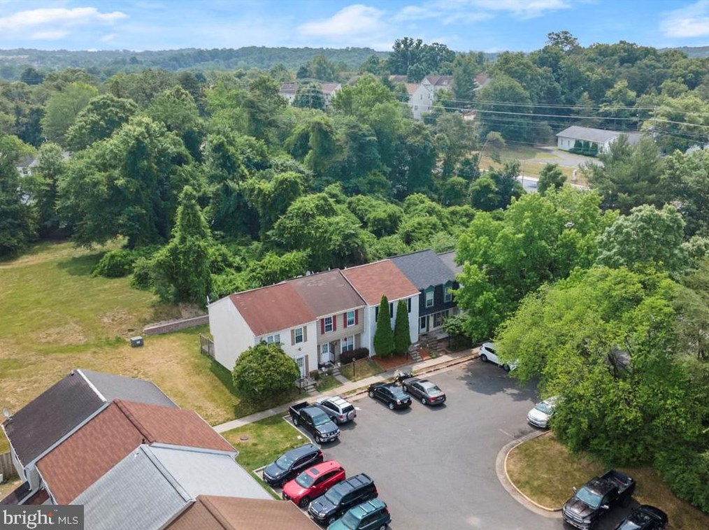 6321 Prince Way, Centreville VA  20120-1850 exterior