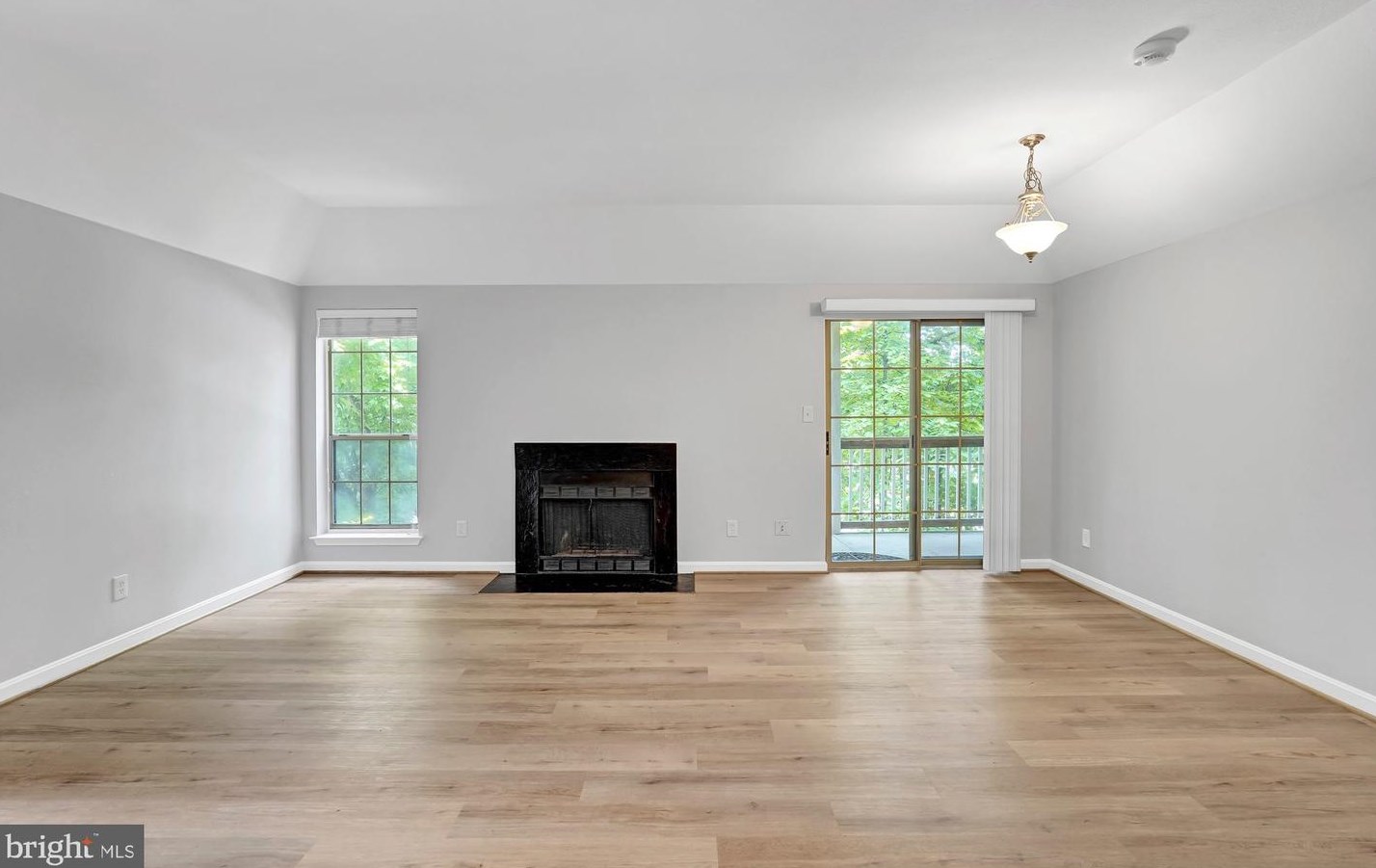12152 Penderview Terrace #1321, Fairfax, VA 22033