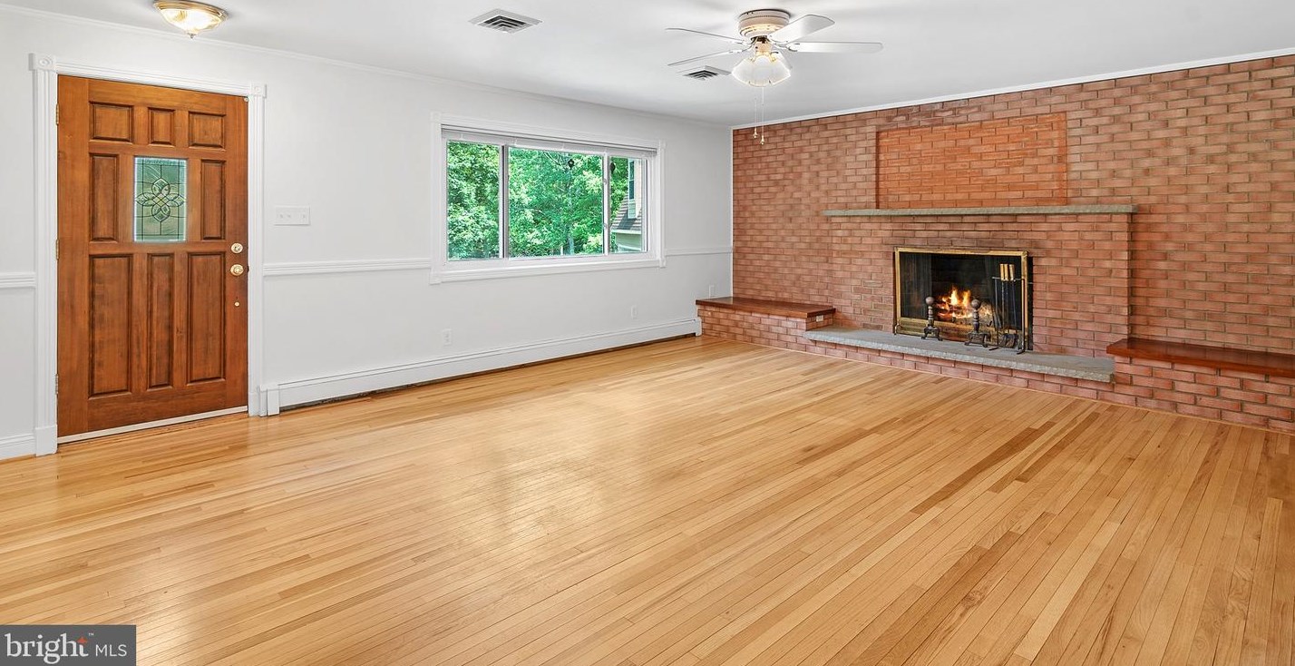 6301 Union Mill Rd, Clifton, VA 20124