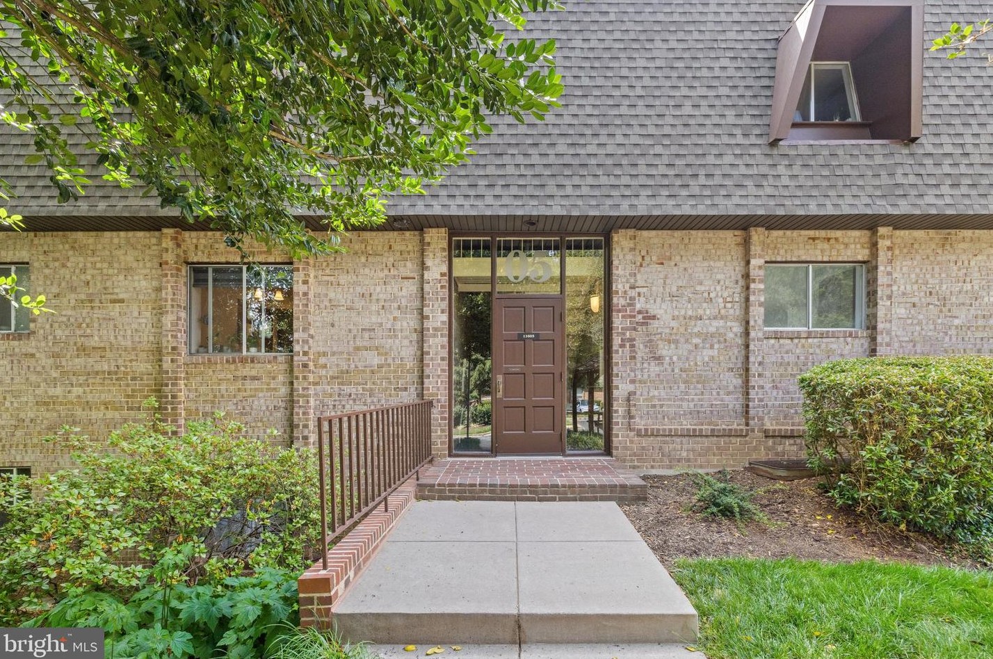 11605 Vantage Hill #12b, Herndon, VA 20190
