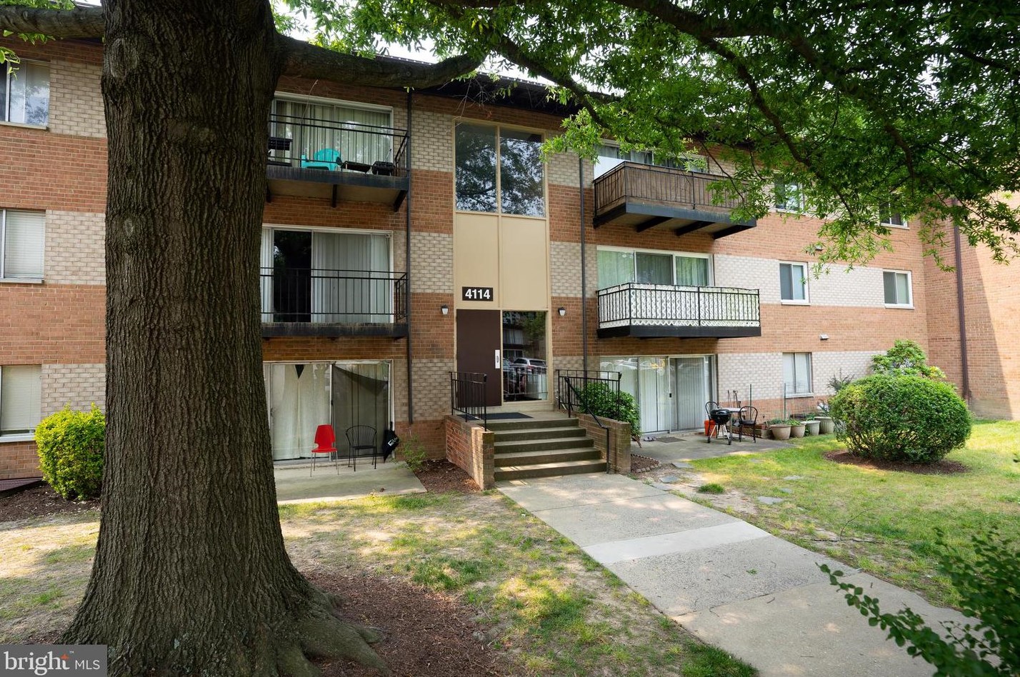 4114 Mangalore Dr #101, Annandale, VA 22003