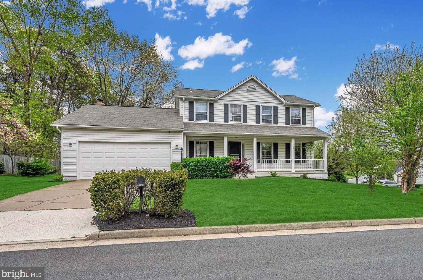 13600 Bridgeland Ln, Clifton, VA 20124