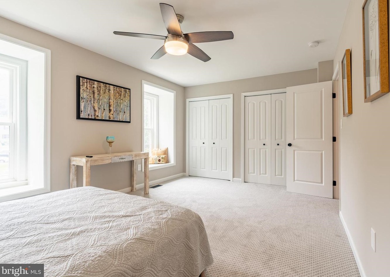 4717 Gainsborough Dr, Fairfax VA 22032-2379 exterior