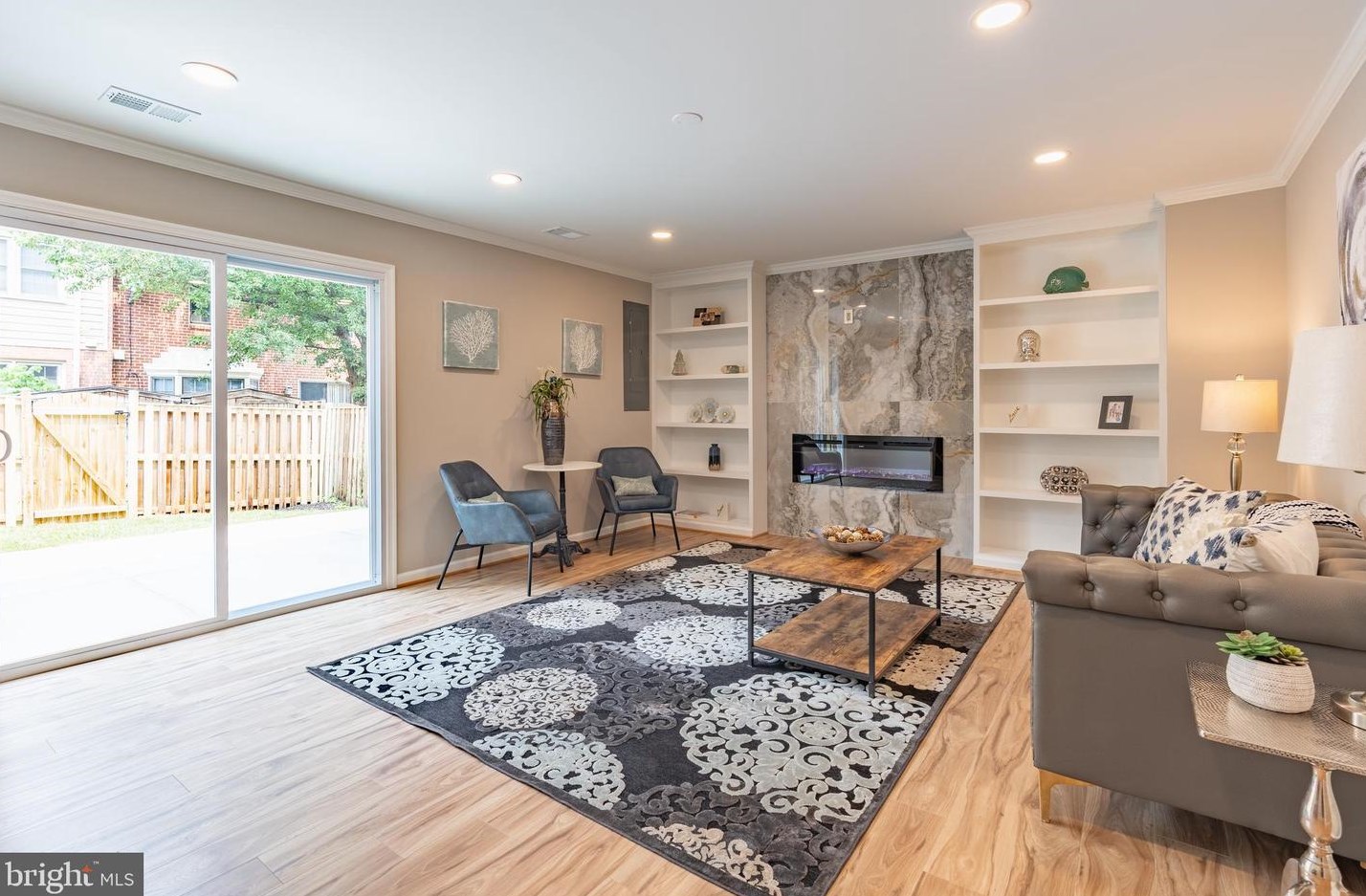 4717 Gainsborough Dr, Fairfax VA 22032-2379 exterior