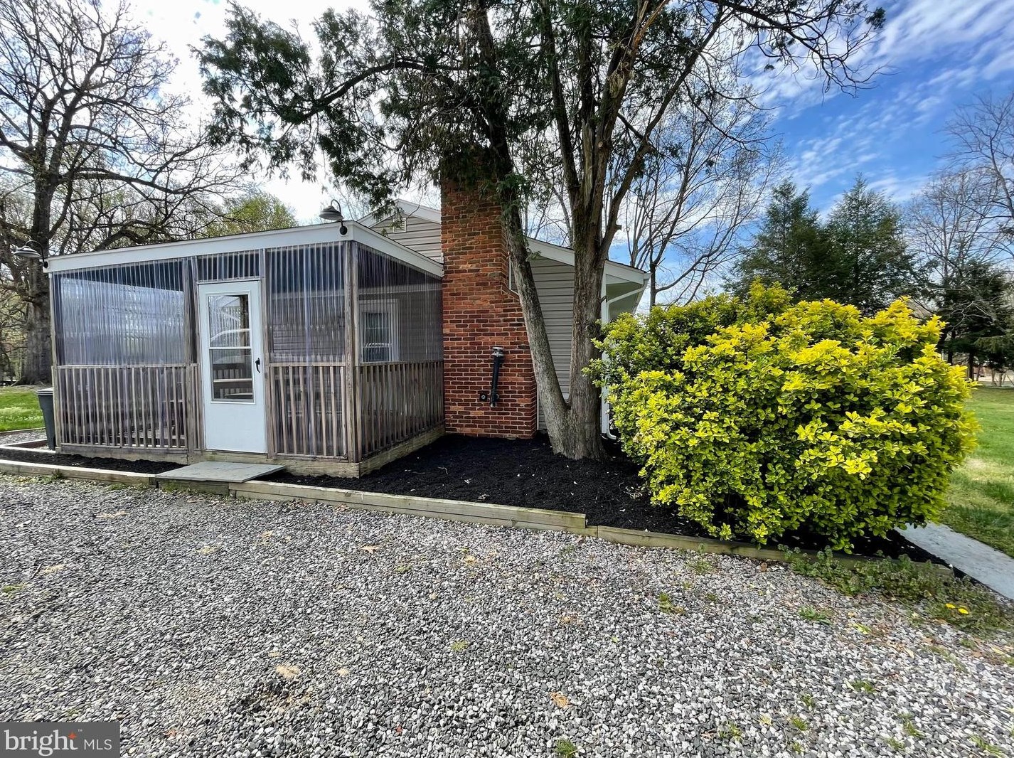 7815 Giles St, Springfield, VA 22153