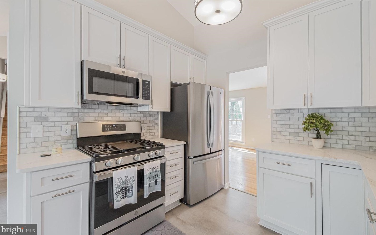 7205 Sampal Pl, Springfield, VA 22153