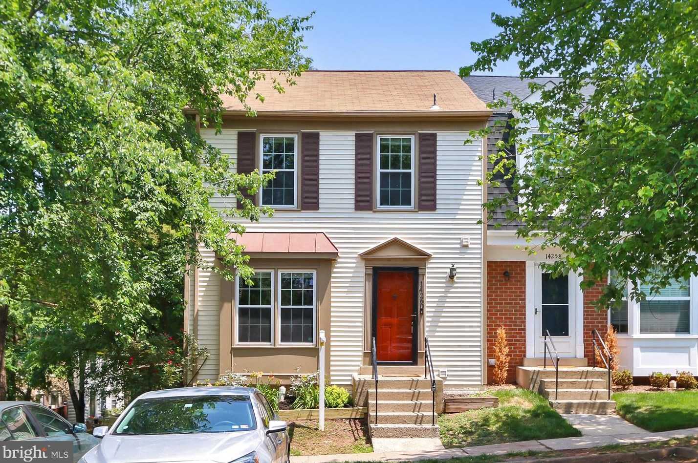 14260 Heritage Crossing Ln, Centreville, VA 20120-3609
