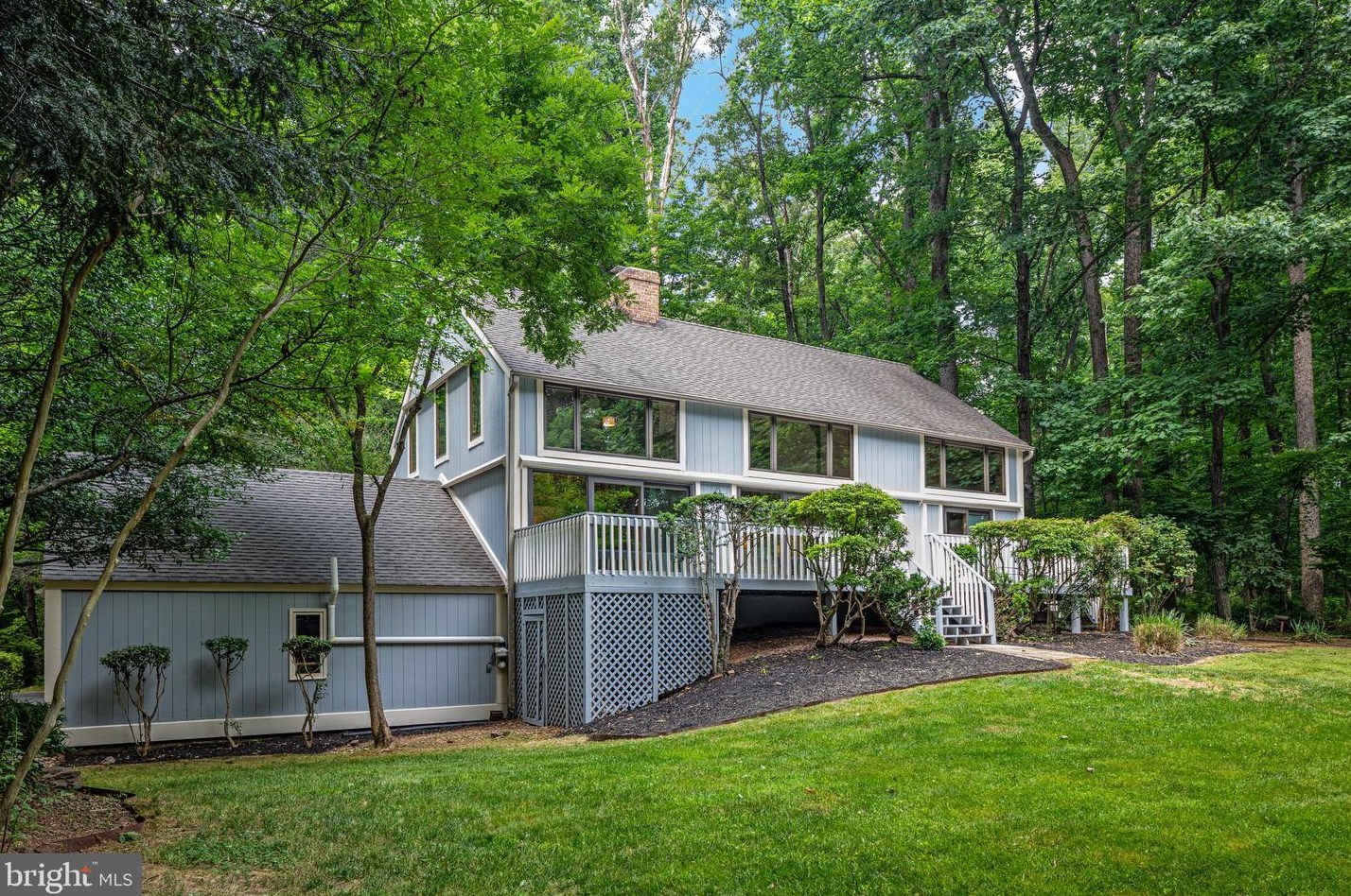 981 Millwood Ln, Great Falls, VA 22066