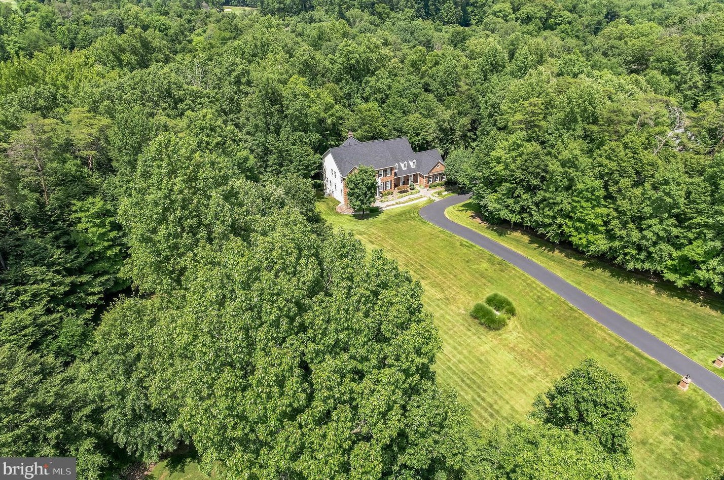 7404 Union Ridge Rd, Clifton, VA 20124