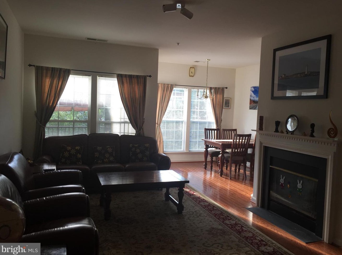 4131 Fountainside Ln Unit 202, Fairfax, VA 22030