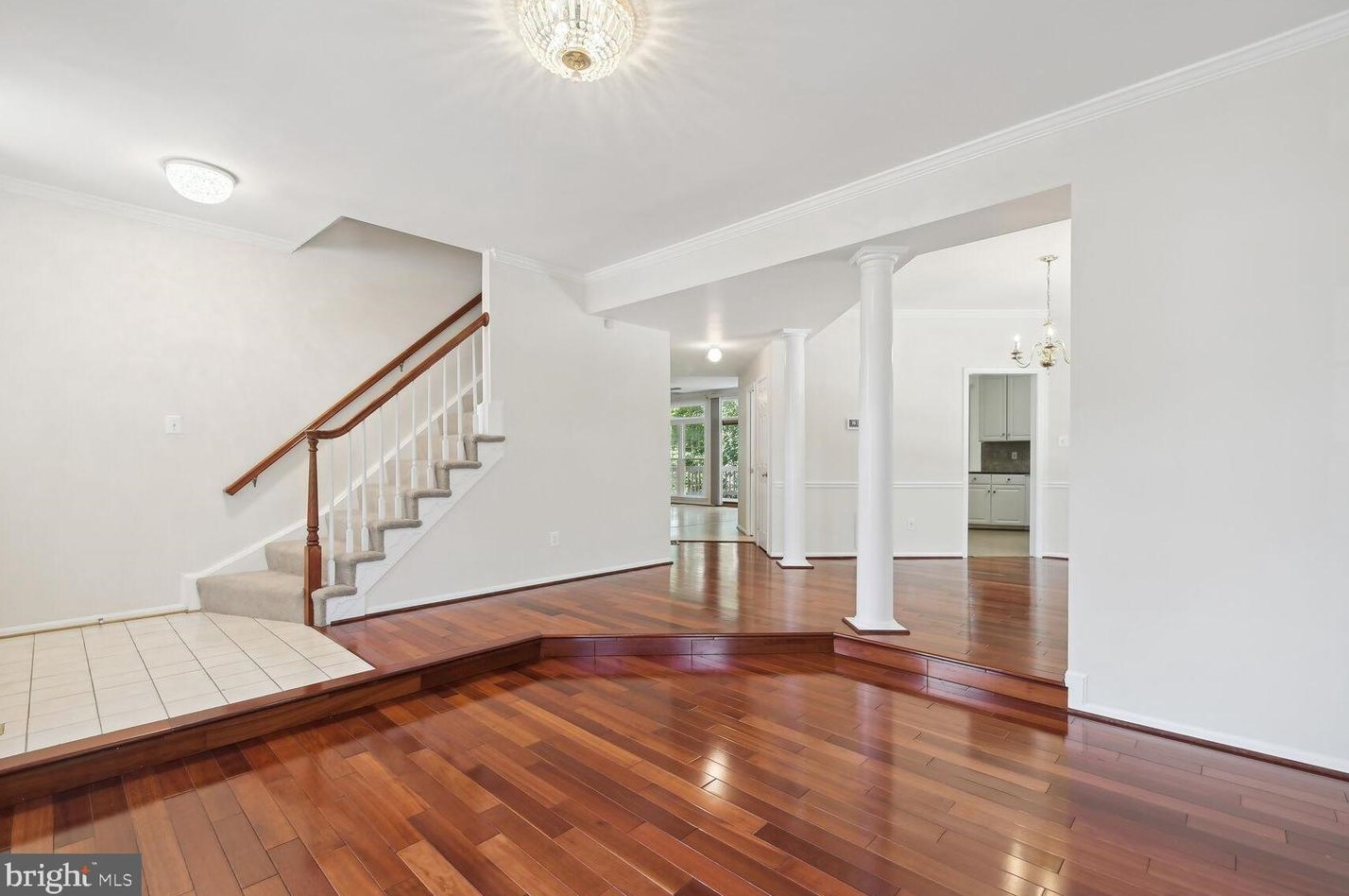 3512 Armfield Farm Dr, Fairfax VA  20151-3350 exterior